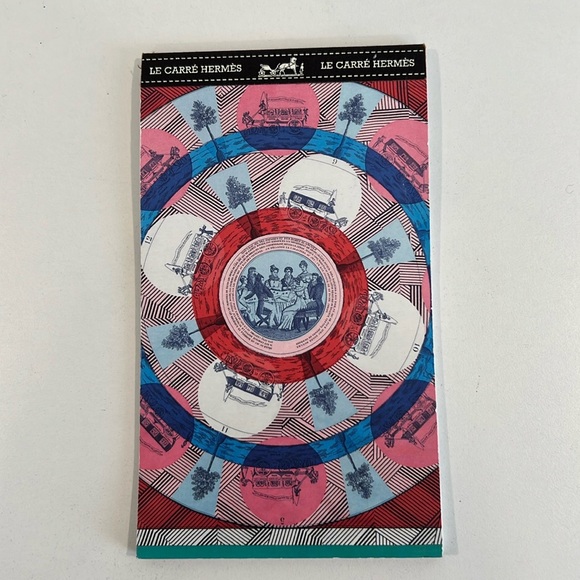 Le Carre Hermes Spring-Summer 2018 Scarf Catalog Book.


Roughly 4.5” x 7.5” - Picture 1 of 5